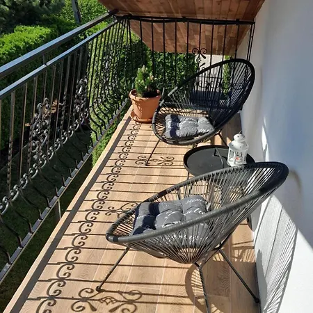 Dom wakacyjny Ferienvilla By Interhome